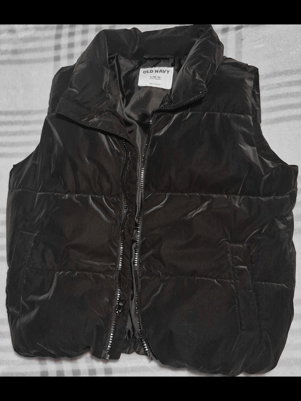 Old Navy Men's Black Quilted Puffer Vest